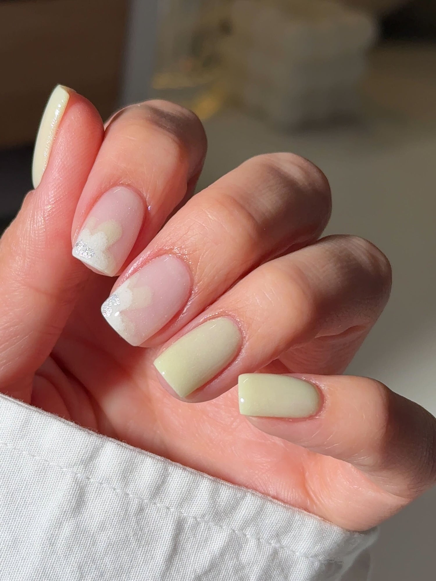 Hoe kies je een kleur voor je dipnagels?