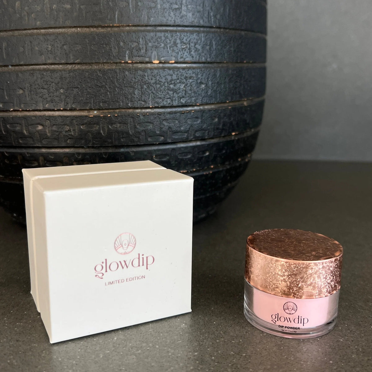 Waarom verandert mood change dipping powder soms nauwelijks van kleur?