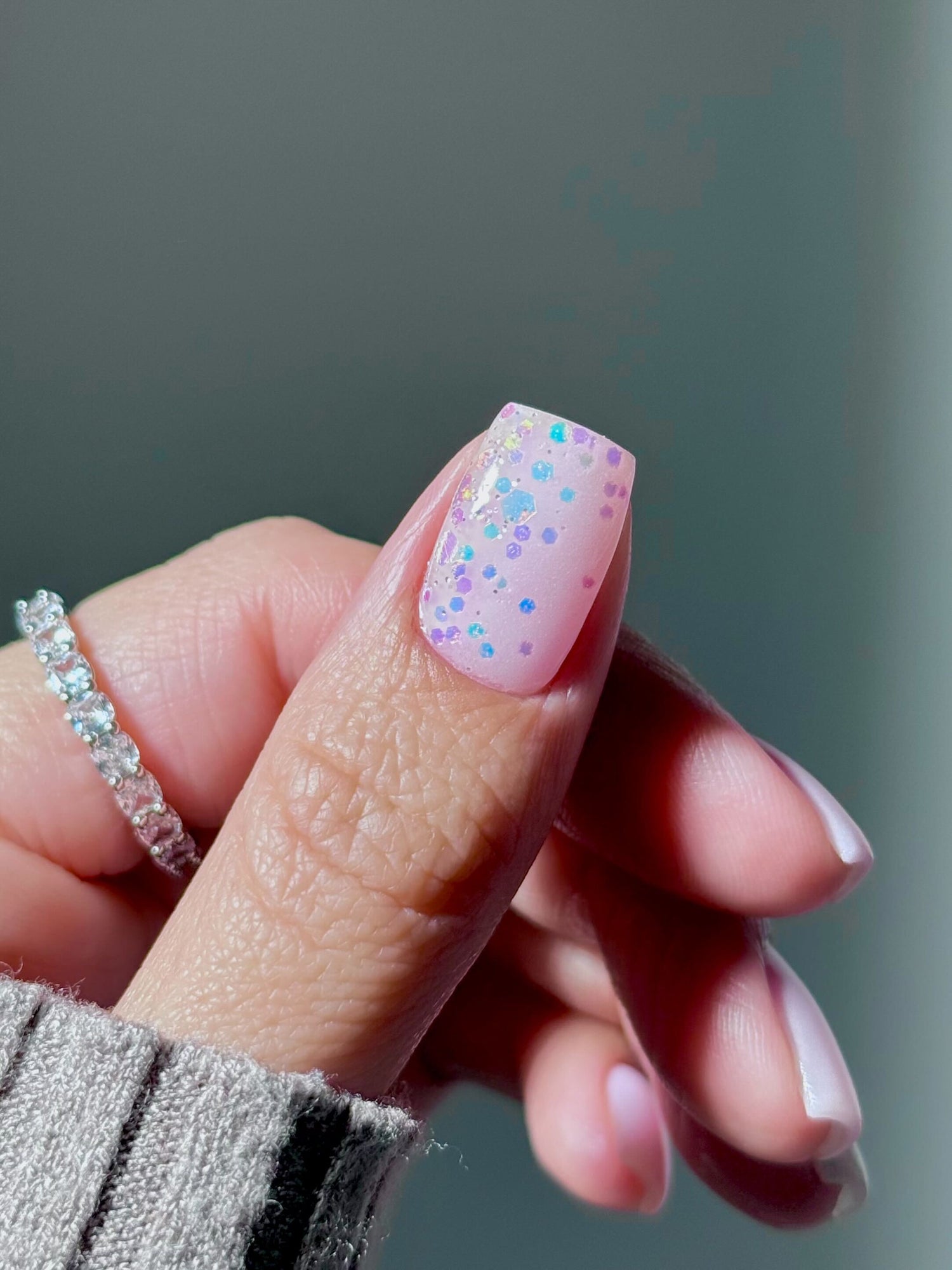 Wat is gezonder voor je nagels: gel of dip?